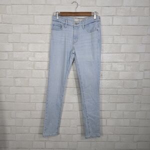 Levis 711 skinny jeans